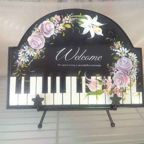 トールペイント ボード　ピアノとお花のwelcomeボード