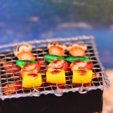 シーフードBBQ、ピアス（片側）