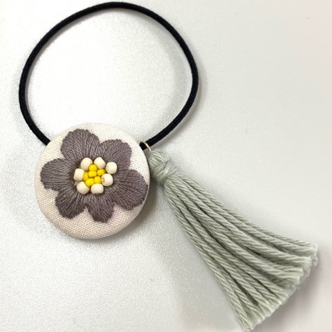 No.87▶︎刺繍＊タッセル＊お花のヘアゴム