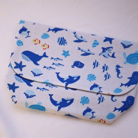 横入れお弁当袋🐬海の生き物🐬開閉をマジックテープかプラスナップお選び頂けます☺️