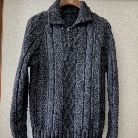 アラン模様の襟付きメンズセーター☆チャコールグレー