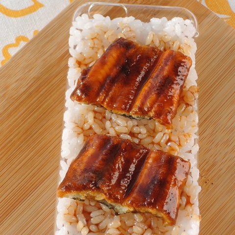 【送料無料】食品サンプル　鰻丼　iPhone11Proケース