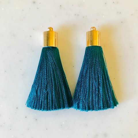 【N】Gold Cap Silk Tassels