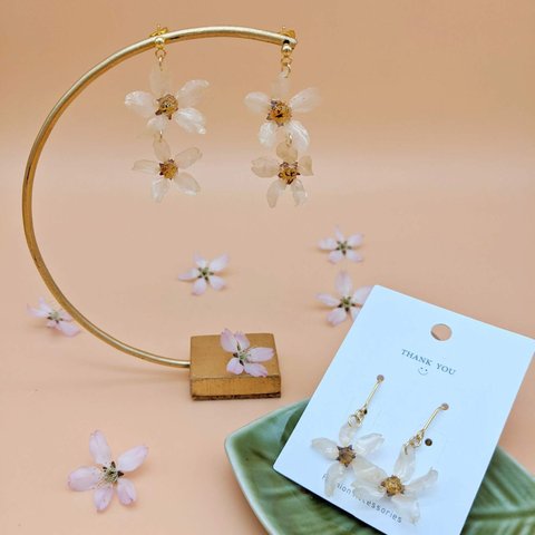  桜　二輪 本物の花のアクセサリー　ピアス　イヤリング