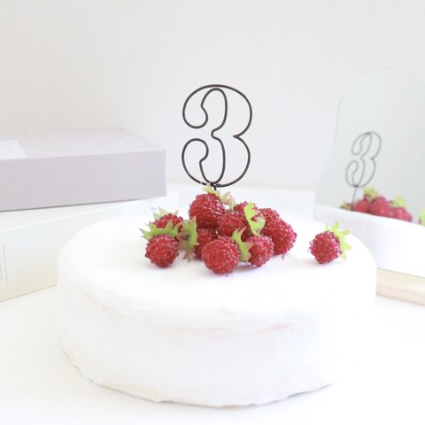 3  ワイヤー　ケーキトッパー　ブロンズ　𝑤𝑖𝑟𝑒 𝑎𝑟𝑡  お誕生日飾り　英字　文字