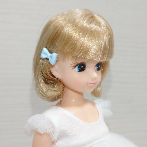 203リカちゃん シンプルなリボンのヘアピン（水色）゜0417