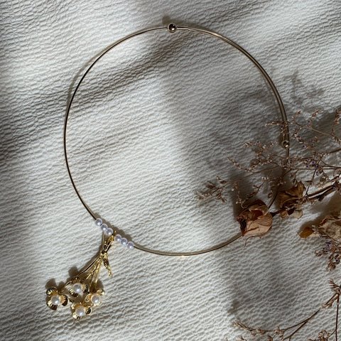 flower choker