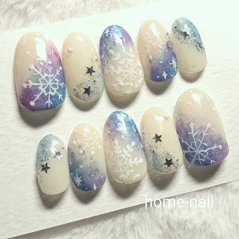 雪の結晶ネイル　星ネイル