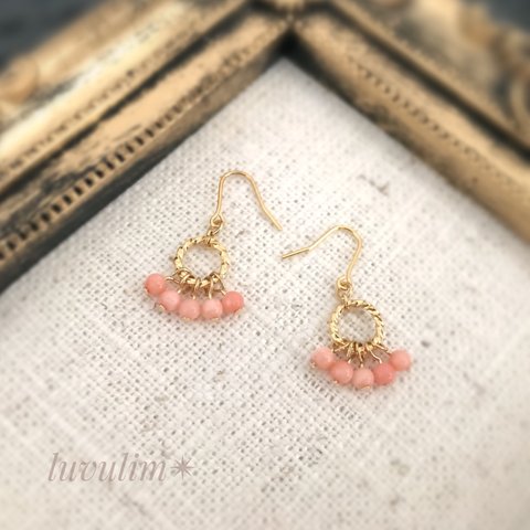  make a wish coral  天然石珊瑚の小さなピアス