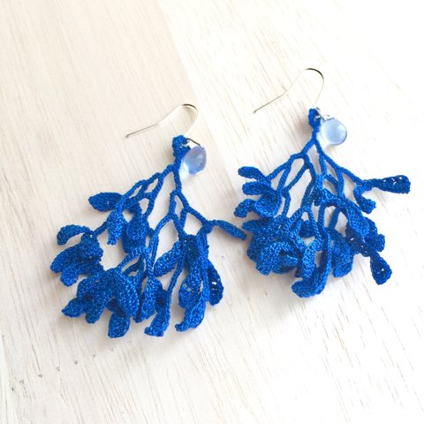 blue tree  ピアス