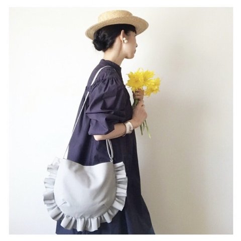 【受注生産】frill shoulder bag （grey）