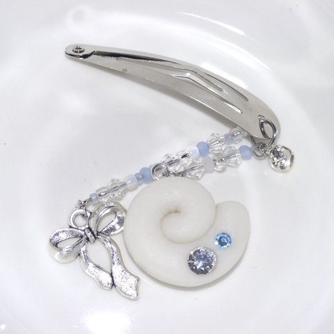 ammonite? fossil?🐚✦‧.｡.hair pin ★white