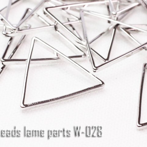 【15mm20個】1辺15mmの三角枠《W-028》銀色