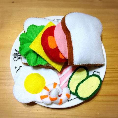 【受注製作♡送料無料】フェルト おままごと サンドイッチ