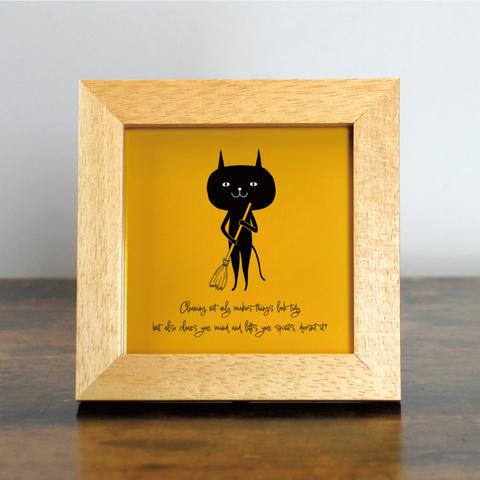 【額付き】 北欧　ネコ　猫　絵　絵画　アート　ポスター　黒猫　イラスト　グッズ　猫モチーフ　雑貨　「ねこのひげ　0070」