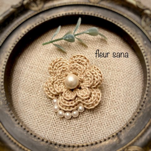 flower crochetのデイリーコサージュ  beige