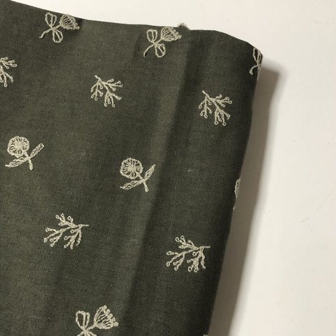 麻混刺繍生地　こげ茶