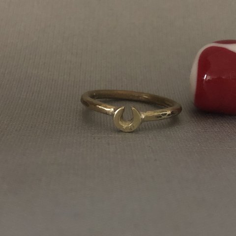 馬蹄と真鍮の指輪