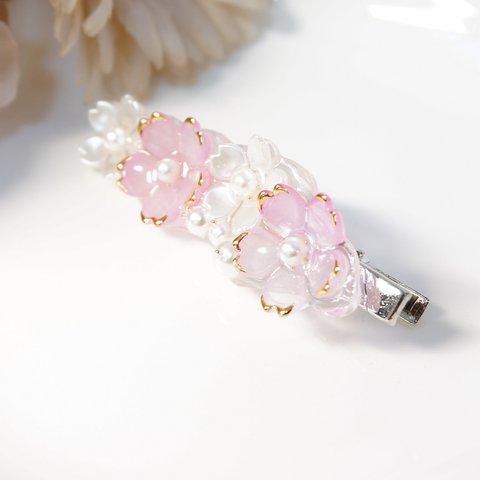 ～春を感じる～お花とレジンのヘアクリップ