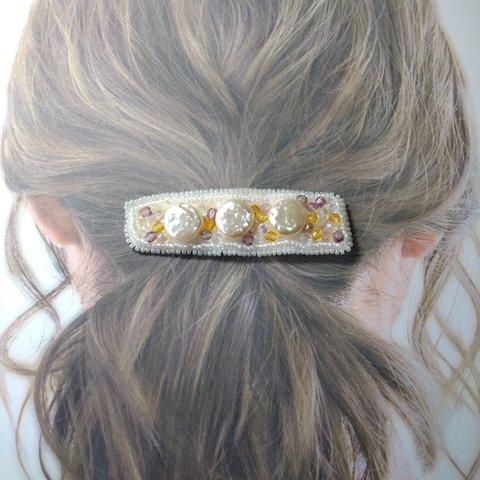 ビーズ刺繍ヘアクリップ  バロック風パールFP