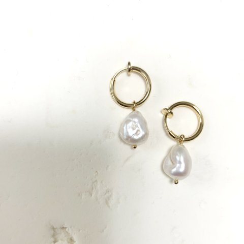 freshwater pearl hoop earring(gold)