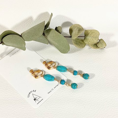 turquoise blue Hexagon earrings/ターコイズブルー六角形イヤリング