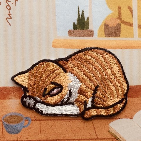 ごめん寝　ねこ　(黄色)  ワッペン　アップリケ　猫　ネコ