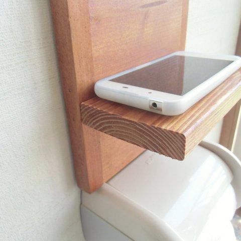 トイレスマホキャッチ 　トイレでのスマホ置き場　 差し込むだけの取り付け