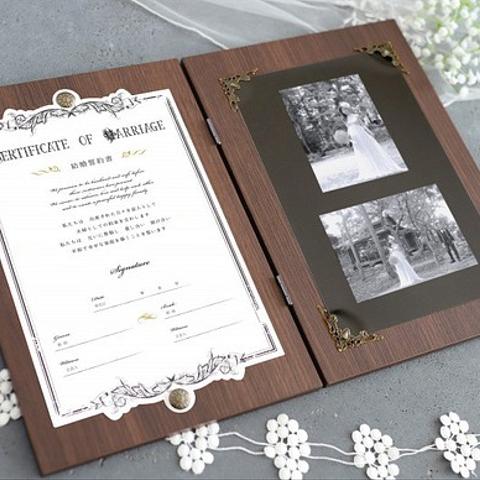 結婚式でのオススメアイテム♪木製ブック　木製の結婚証明書×フォトフレーム