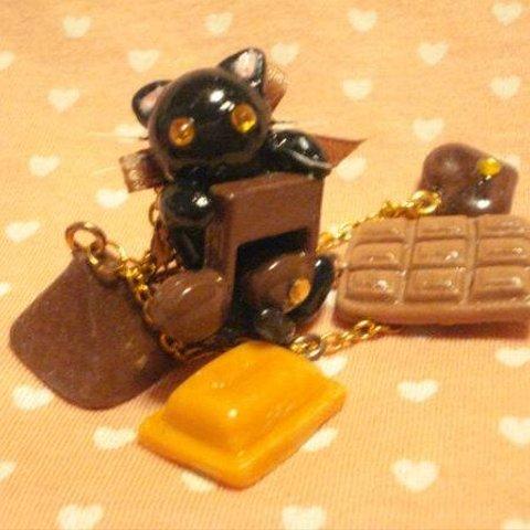 にゃんこのしっぽ○チョコレートのバッグチャーム○黒猫