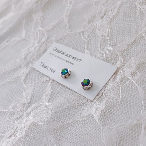 アレルギー対応✴︎再販2♡silver kira kira+ swarovski ピアス・イヤリング♡クリスタル スカラベ グリーン