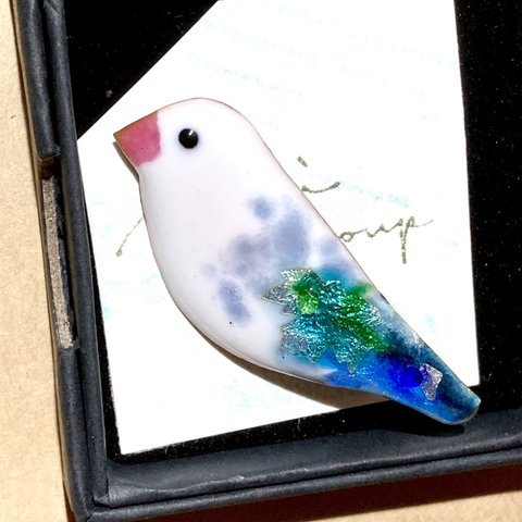 七宝焼　　受注販売　波際モチーフ♪ 文鳥のブローチ　