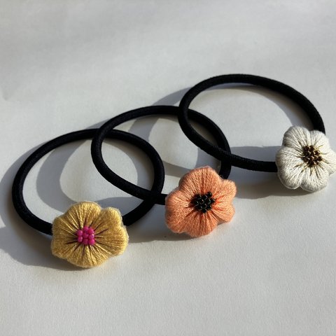 刺繍フラワー＊ヘアゴム