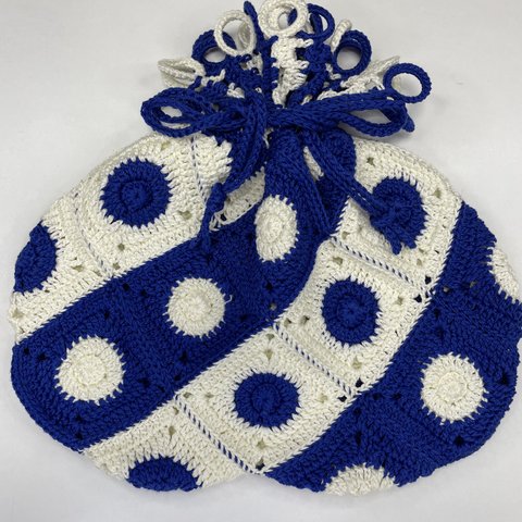 編み図☆かぎ針編み☆丸と四角の不思議なモチーフきんちゃくバッグ