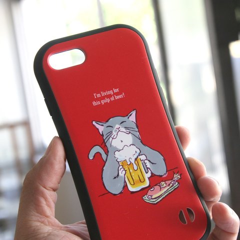 グリップiPhoneケース　猫がビールで乾杯（レッド）