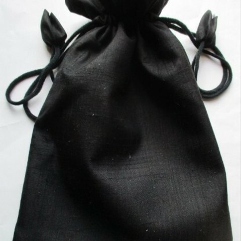 ６４４６　黒の紬の着物で作った巾着袋　＃送料無料