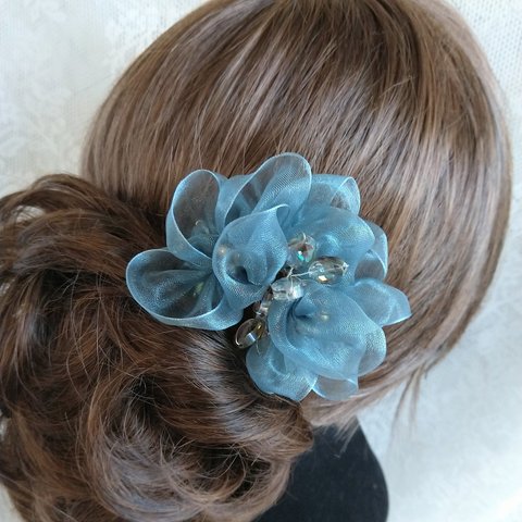 リボンフラワーヘアアクセサリー