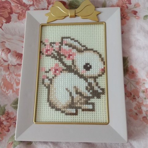 クロスステッチ刺繍ミニ額サクラとウサギ