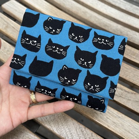 【ポケットティッシュケース】　黒猫　ポケットティッシュケース　黒猫　サニタリーケース