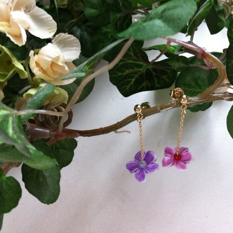 little flower pierce (purple)