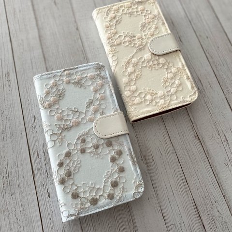 手帳型刺繍のフラワーリースiPhoneケース