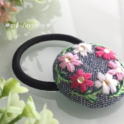 ❁コスモス・手刺繍ヘアゴム