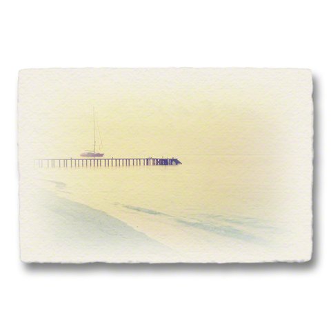 おしゃれな縁取りの和紙のポストカード「朝焼けの桟橋とヨット」ファブリックパネル、ウォールステッカーをお探しの方にぴったり！