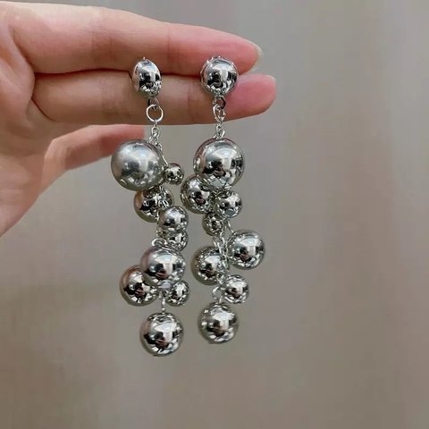𝑵𝑬𝑾 silver ball pierce