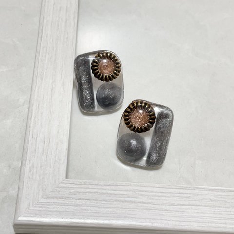 個性的レジンピアス✴︎No.540