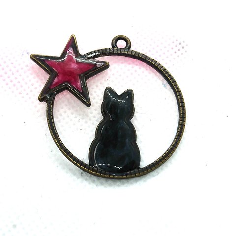 レジン 黒猫と赤い星 チャーム