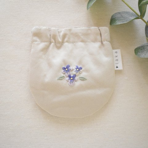 【手刺繍のバネ口ポーチ (ビオラ)】