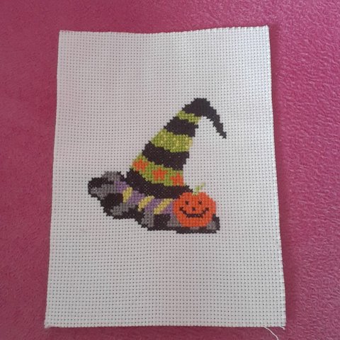 クロスステッチ　クロススティッチ　ハンドメイド　完成品　刺繍　HALLOWEEN