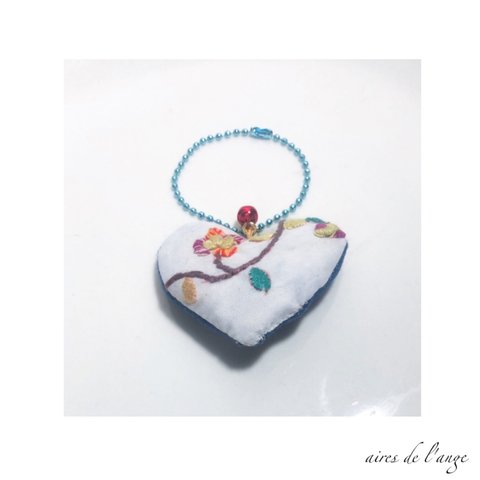 no.488 - flower  embroidery ＊ heart charm⑨