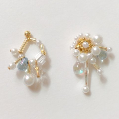 EARRING:「泡雫」 burst open